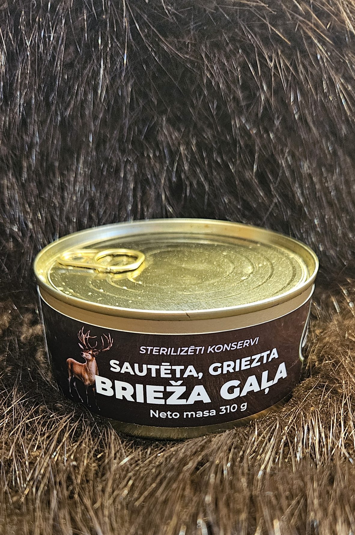 Sautētas, grieztas brieža gaļas konservs