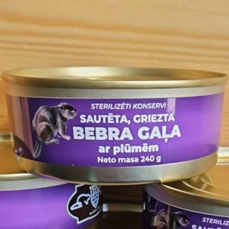 Sautētas, grieztas bebra gaļas konservs ar plūmēm